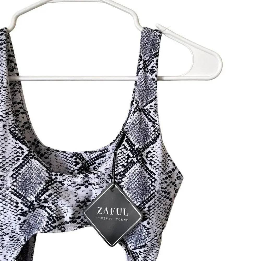 NWT Zaful forever young swimsuit one piece cutout suit comfortable summer beach